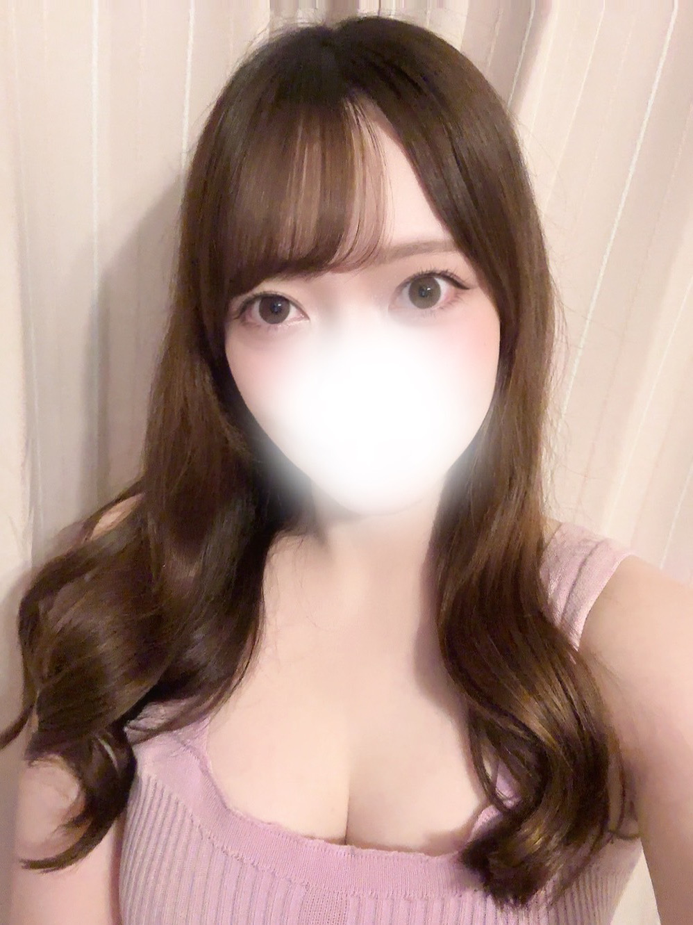 新人　りこ